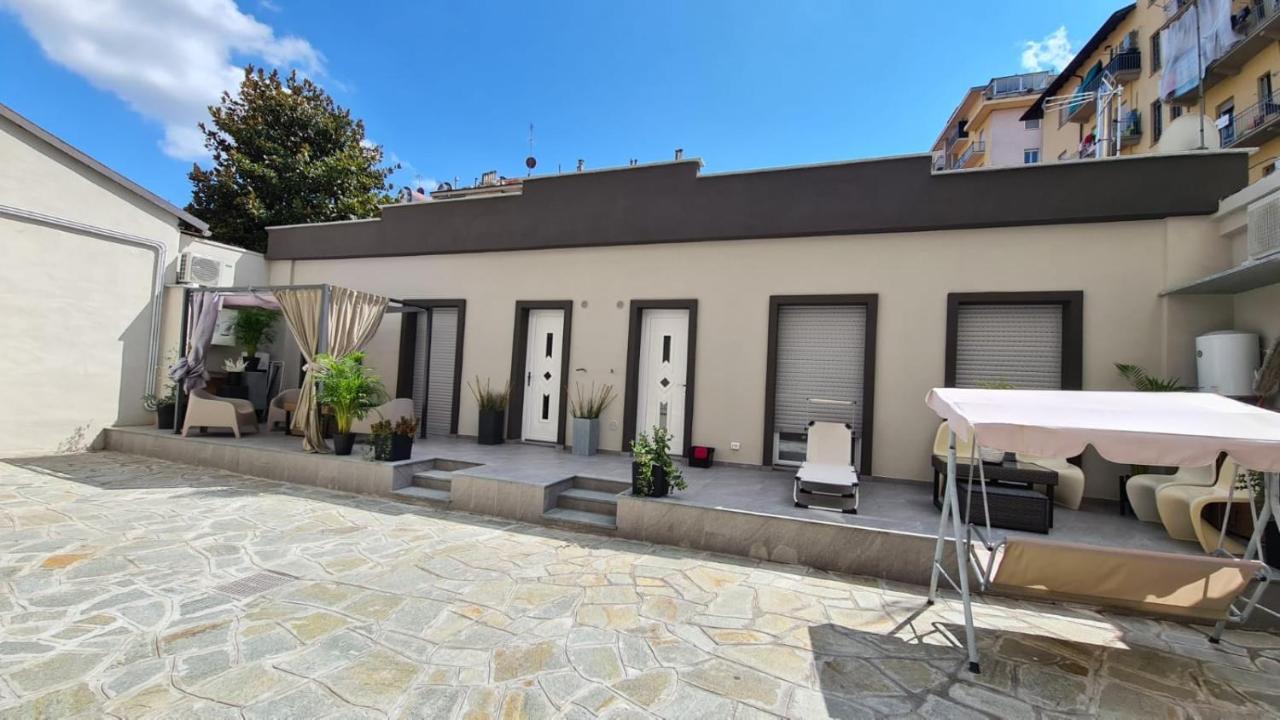 Decoluxe !Apartamento Con 1 Camera Da Letto , In Zona San Paolo , Via Martiniana Turin Ngoại thất bức ảnh