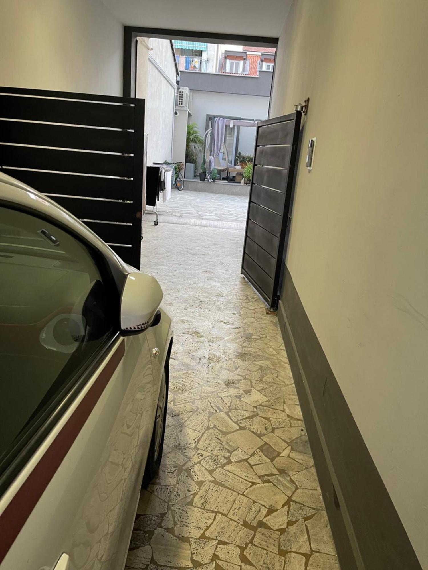 Decoluxe !Apartamento Con 1 Camera Da Letto , In Zona San Paolo , Via Martiniana Turin Ngoại thất bức ảnh