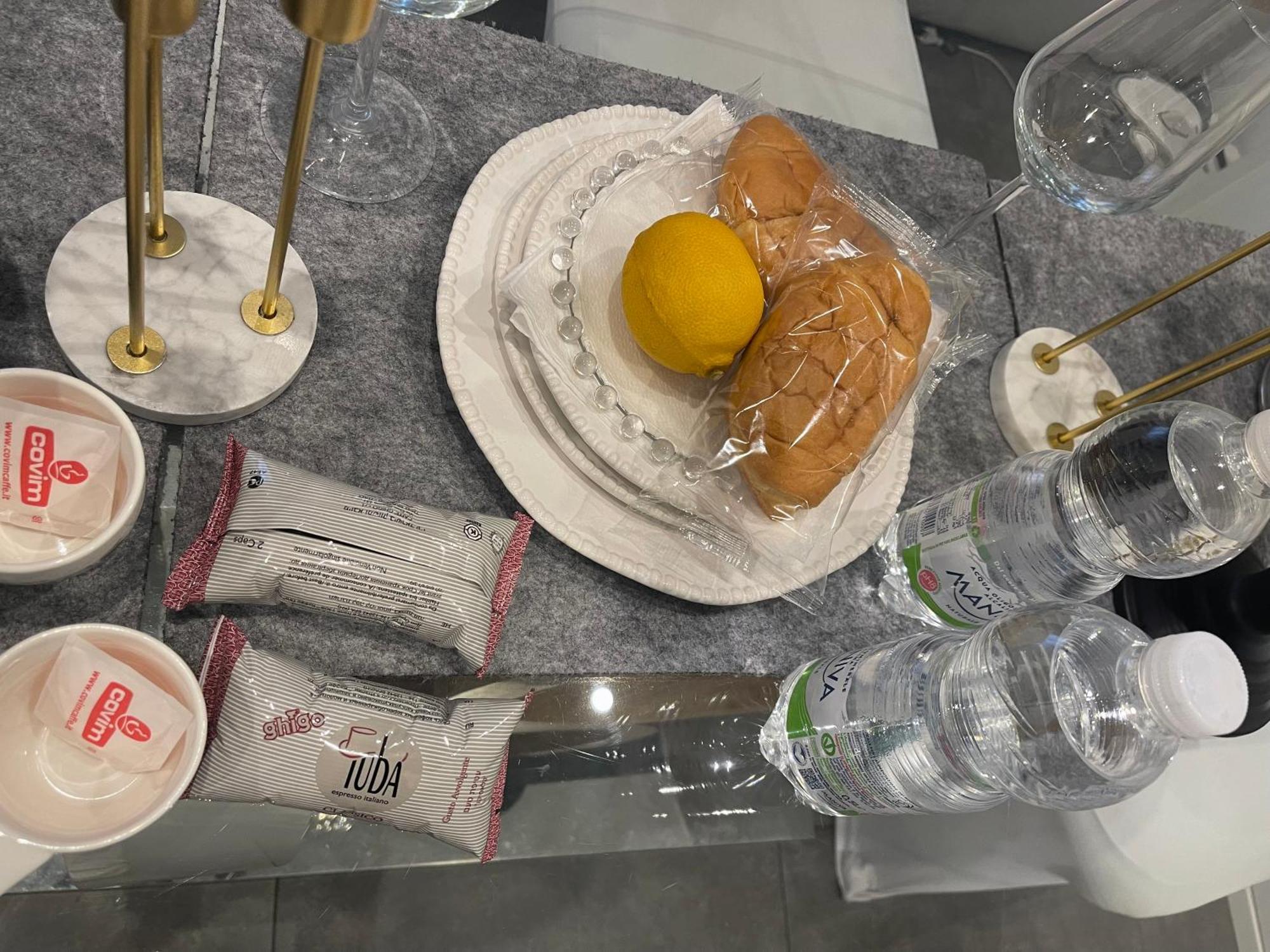Decoluxe !Apartamento Con 1 Camera Da Letto , In Zona San Paolo , Via Martiniana Turin Ngoại thất bức ảnh