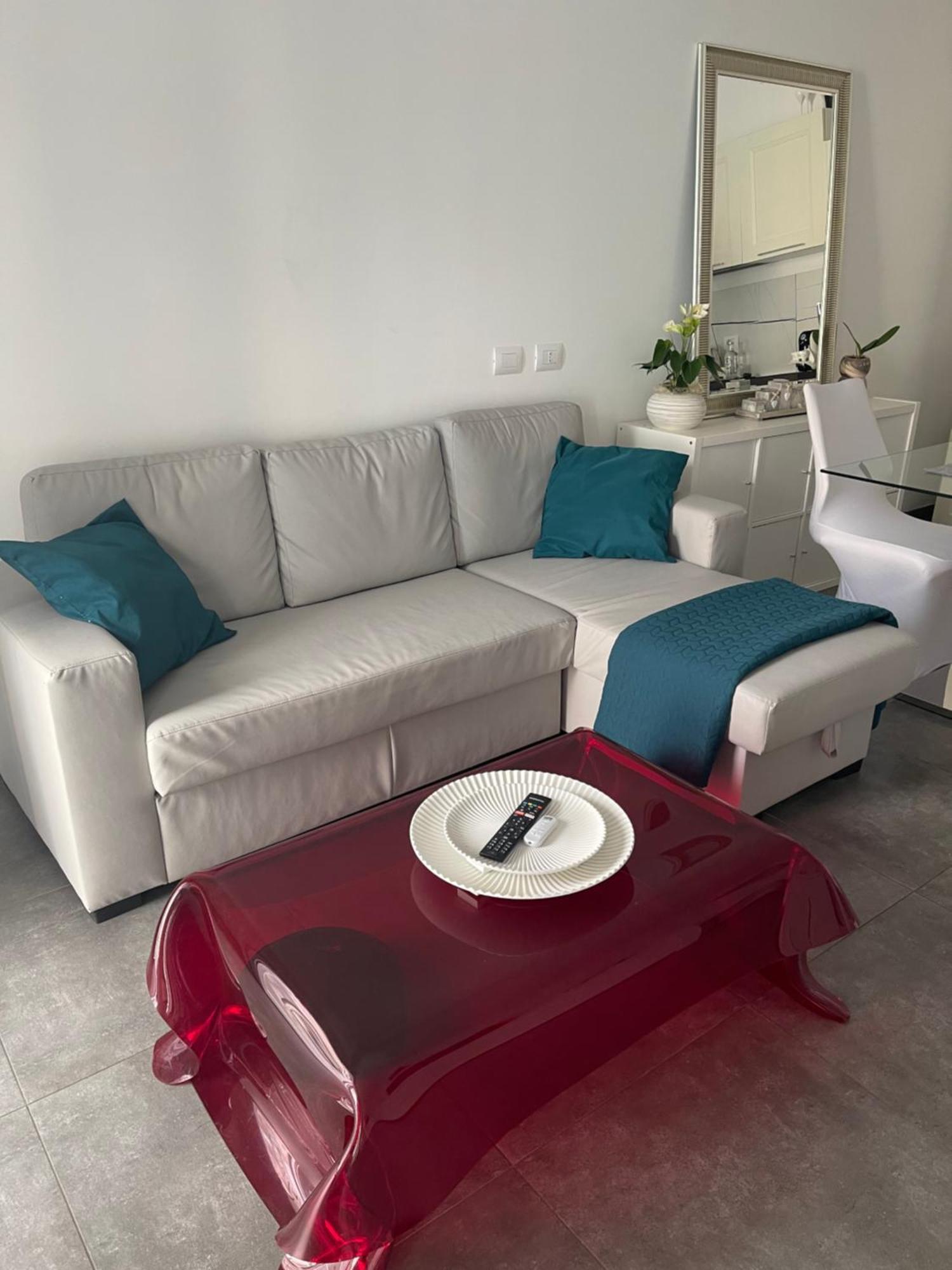 Decoluxe !Apartamento Con 1 Camera Da Letto , In Zona San Paolo , Via Martiniana Turin Ngoại thất bức ảnh
